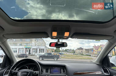 Внедорожник / Кроссовер Audi Q7 2012 в 