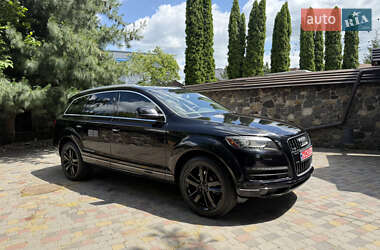 Внедорожник / Кроссовер Audi Q7 2010 в 