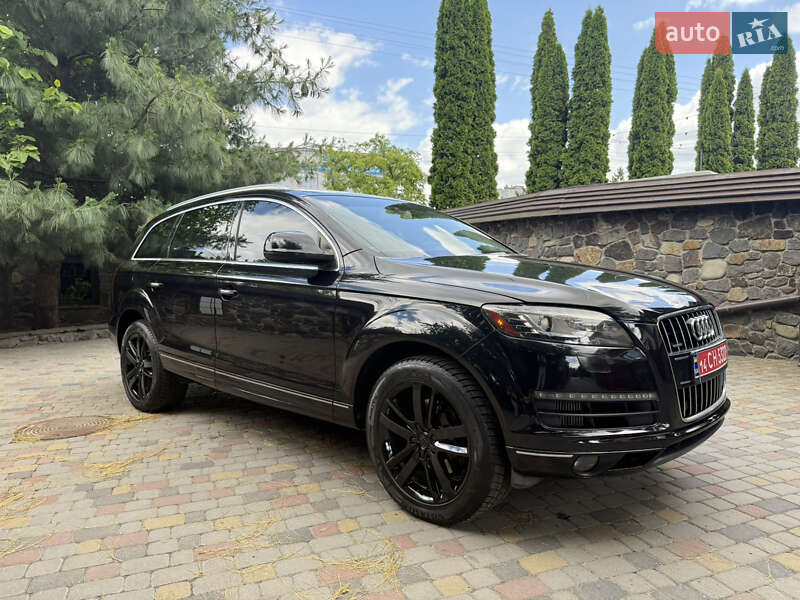 Внедорожник / Кроссовер Audi Q7 2010 в Хмельницком