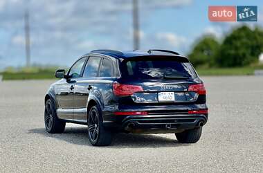 Внедорожник / Кроссовер Audi Q7 2012 в 