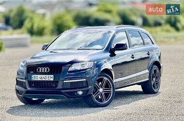 Внедорожник / Кроссовер Audi Q7 2012 в 