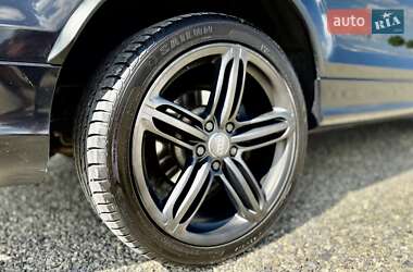Внедорожник / Кроссовер Audi Q7 2012 в 