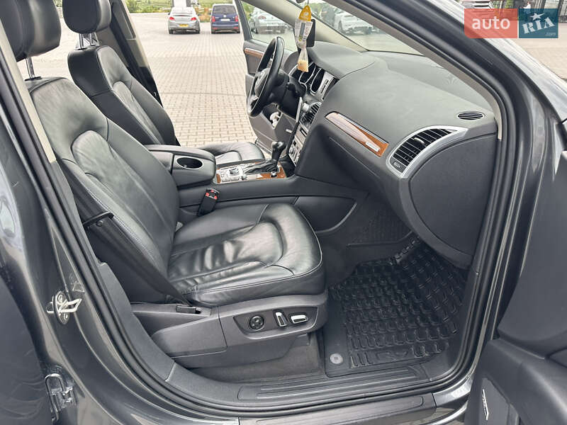 Внедорожник / Кроссовер Audi Q7 2015 в Черновцах фото 13 Внедорожник / Кроссовер Audi Q7 2015 в Черновцах