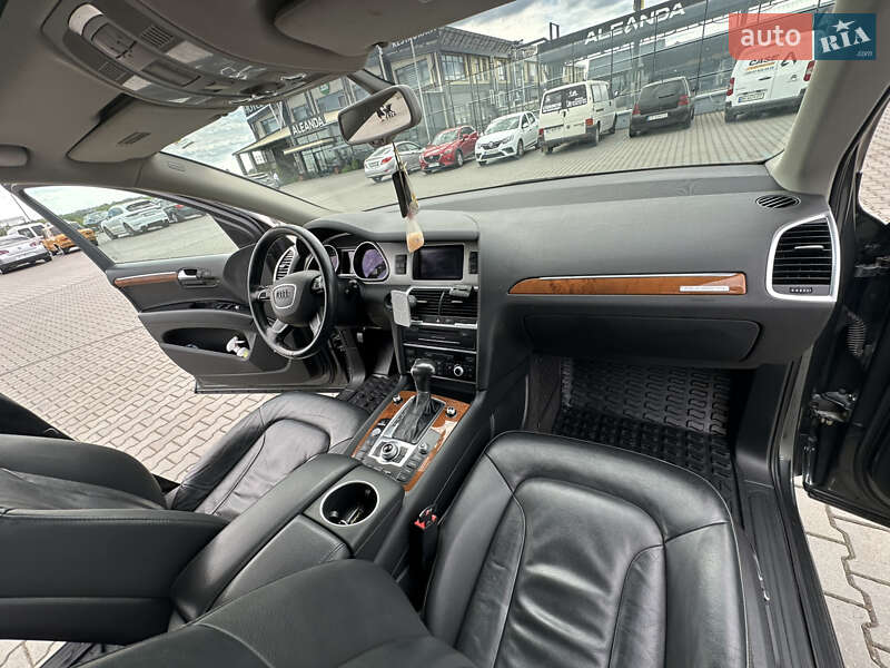 Внедорожник / Кроссовер Audi Q7 2015 в Черновцах фото 17 Внедорожник / Кроссовер Audi Q7 2015 в Черновцах