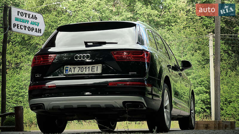 Позашляховик / Кросовер Audi Q7 2016 в Коломиї