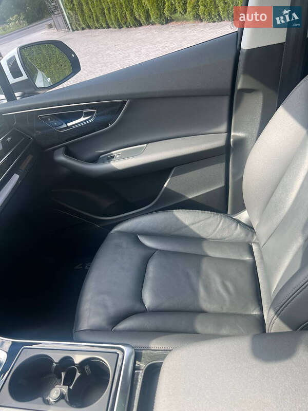 Внедорожник / Кроссовер Audi Q7 2020 в Львове