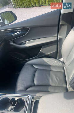 Внедорожник / Кроссовер Audi Q7 2020 в 