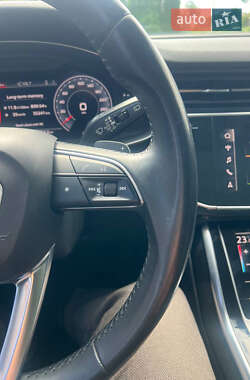 Внедорожник / Кроссовер Audi Q7 2020 в 