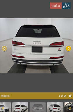 Внедорожник / Кроссовер Audi Q7 2020 в 