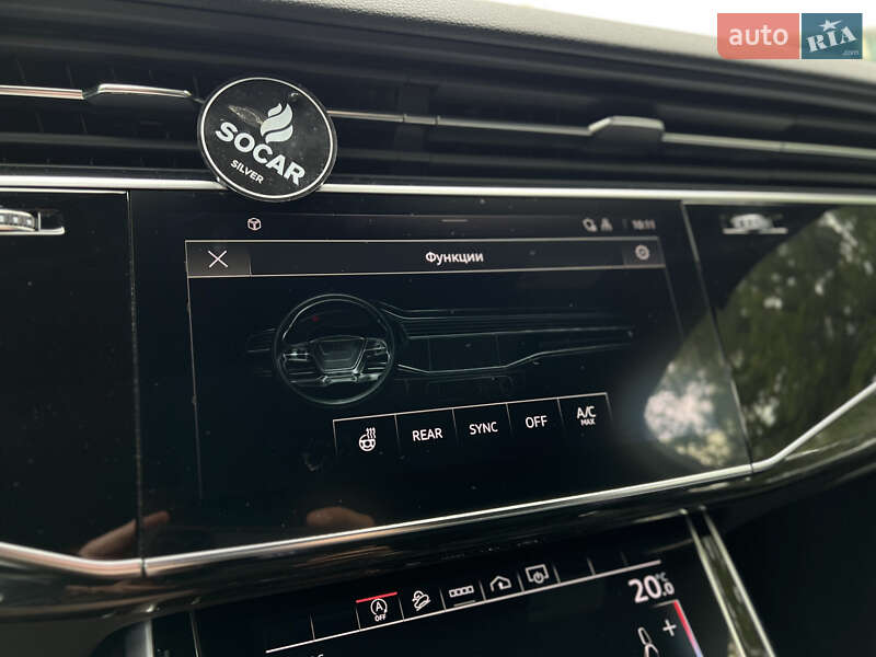 Позашляховик / Кросовер Audi Q7 2021 в Києві