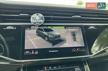 Позашляховик / Кросовер Audi Q7 2021 в 