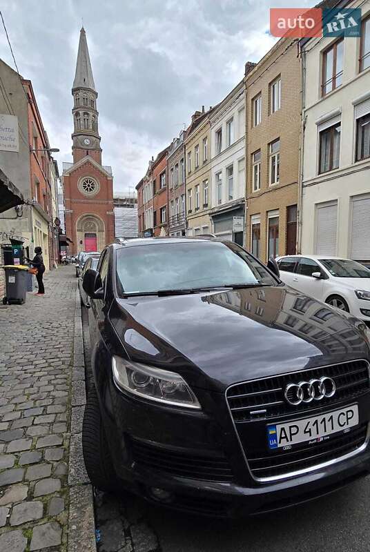 Позашляховик / Кросовер Audi Q7 2009 в Дніпрі