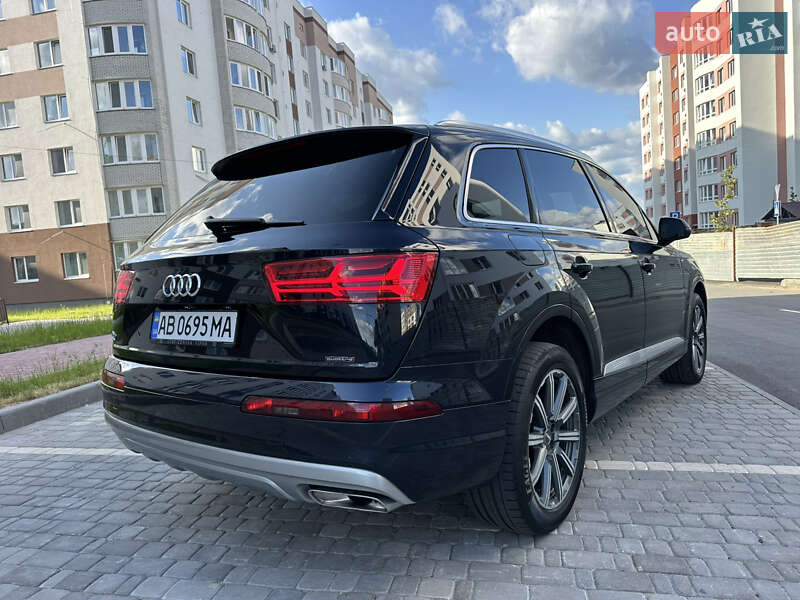 Внедорожник / Кроссовер Audi Q7 2016 в Виннице