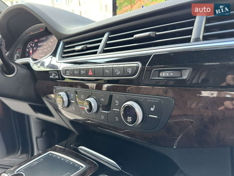 Внедорожник / Кроссовер Audi Q7 2016 в Виннице