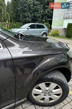 Внедорожник / Кроссовер Audi Q7 2014 в 