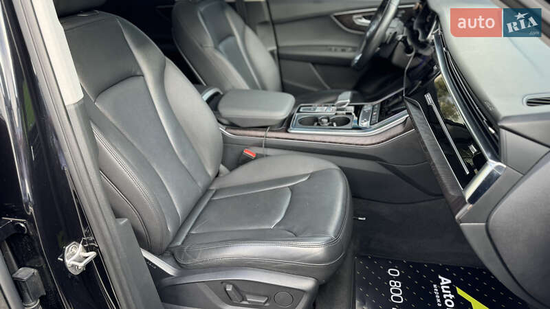 Позашляховик / Кросовер Audi Q7 2019 в Києві фото 22 Позашляховик / Кросовер Audi Q7 2019 в Києві