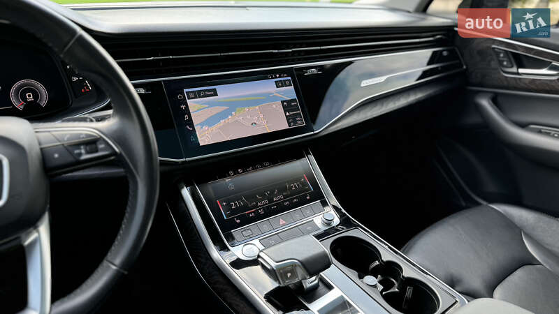 Позашляховик / Кросовер Audi Q7 2019 в Києві фото 28 Позашляховик / Кросовер Audi Q7 2019 в Києві