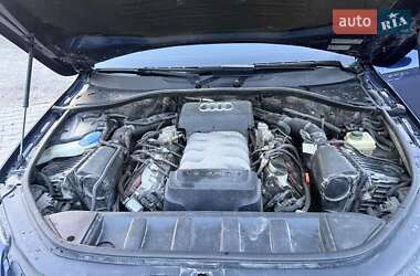 Внедорожник / Кроссовер Audi Q7 2007 в 