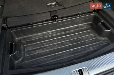 Внедорожник / Кроссовер Audi Q7 2006 в 
