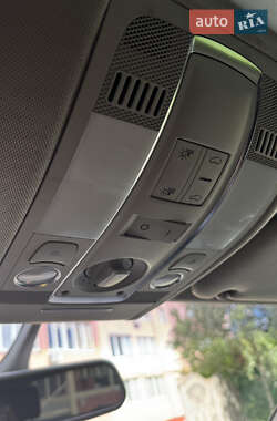 Внедорожник / Кроссовер Audi Q7 2006 в 