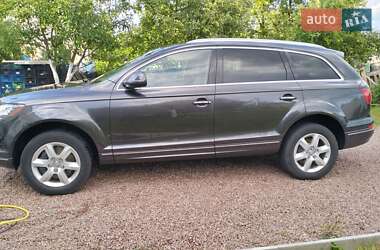 Внедорожник / Кроссовер Audi Q7 2011 в 