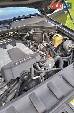 Внедорожник / Кроссовер Audi Q7 2011 в 