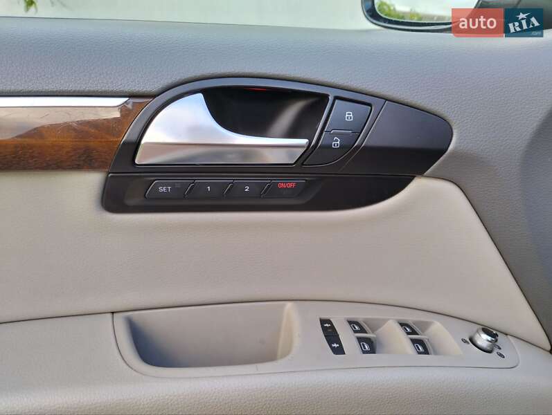 Внедорожник / Кроссовер Audi Q7 2011 в Житомире