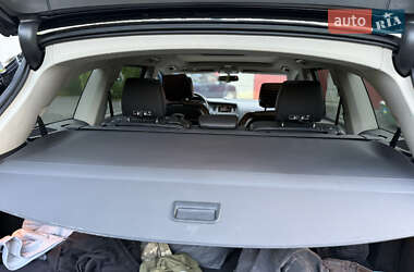Внедорожник / Кроссовер Audi Q7 2012 в 