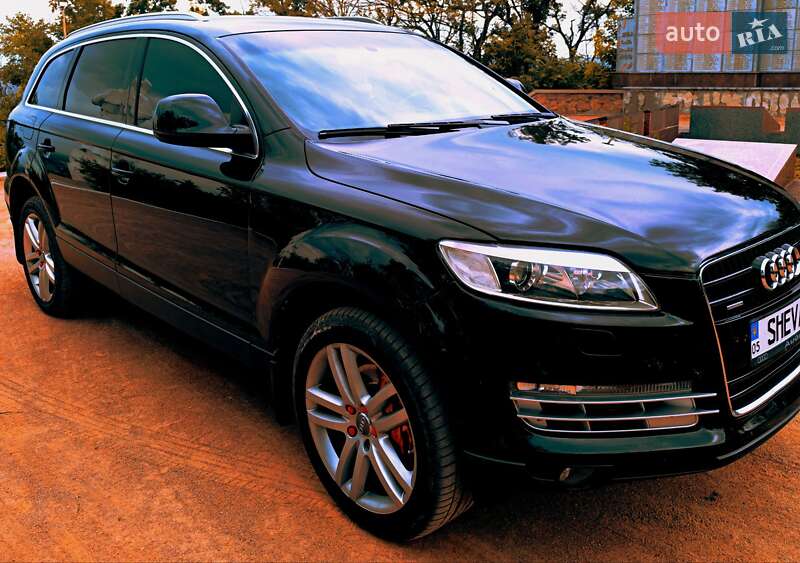 Внедорожник / Кроссовер Audi Q7 2007 в Чернигове
