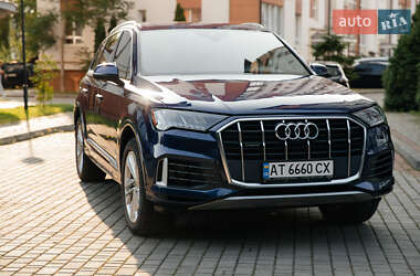 Внедорожник / Кроссовер Audi Q7 2020 в 