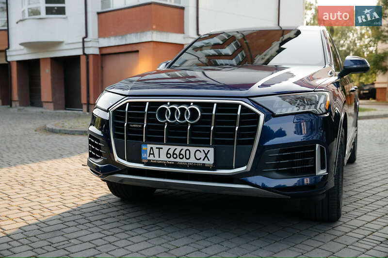Позашляховик / Кросовер Audi Q7 2020 в Івано-Франківську