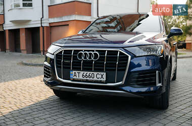 Внедорожник / Кроссовер Audi Q7 2020 в 