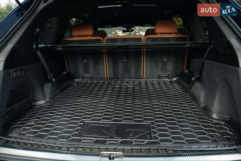 Позашляховик / Кросовер Audi Q7 2020 в Івано-Франківську