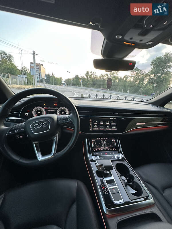 Внедорожник / Кроссовер Audi Q7 2021 в Днепре