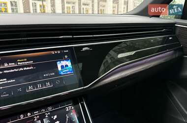 Внедорожник / Кроссовер Audi Q7 2021 в 