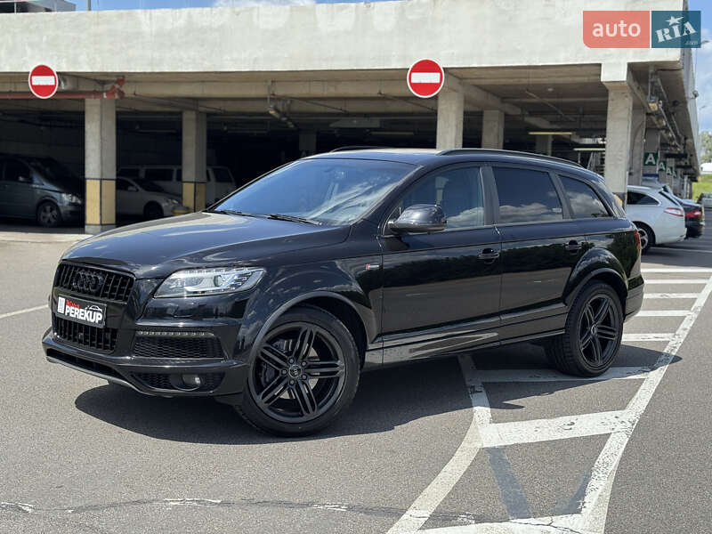 Внедорожник / Кроссовер Audi Q7 2015 в Киеве