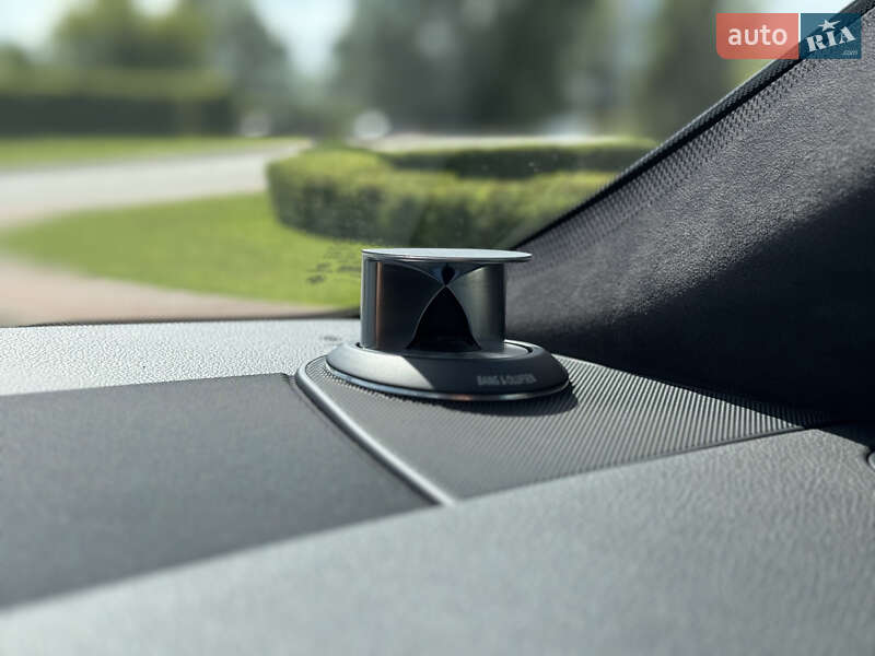 Внедорожник / Кроссовер Audi Q7 2015 в Киеве
