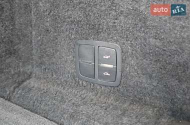 Внедорожник / Кроссовер Audi Q7 2014 в 