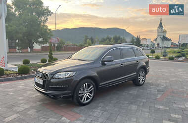 Внедорожник / Кроссовер Audi Q7 2010 в Хусте