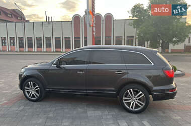 Внедорожник / Кроссовер Audi Q7 2010 в 