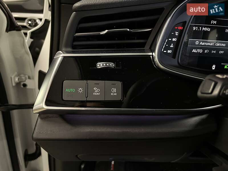 Позашляховик / Кросовер Audi Q7 2024 в Львові фото 47 Позашляховик / Кросовер Audi Q7 2024 в Львові