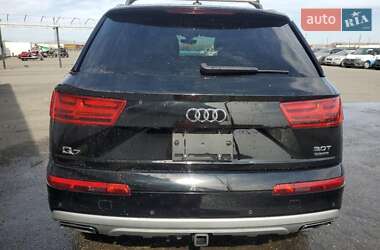 Внедорожник / Кроссовер Audi Q7 2017 в 