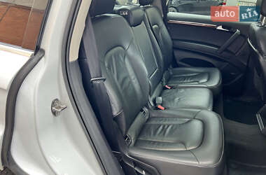Внедорожник / Кроссовер Audi Q7 2012 в 