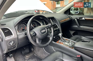 Внедорожник / Кроссовер Audi Q7 2012 в 