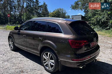 Позашляховик / Кросовер Audi Q7 2014 в 