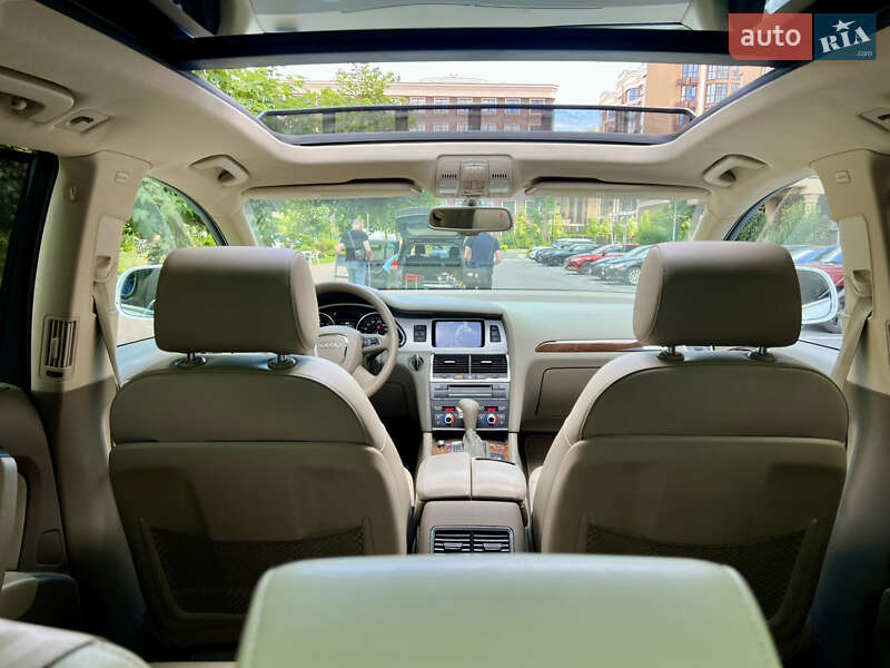 Внедорожник / Кроссовер Audi Q7 2011 в Киеве