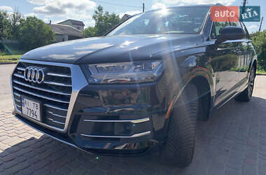 Внедорожник / Кроссовер Audi Q7 2018 в 