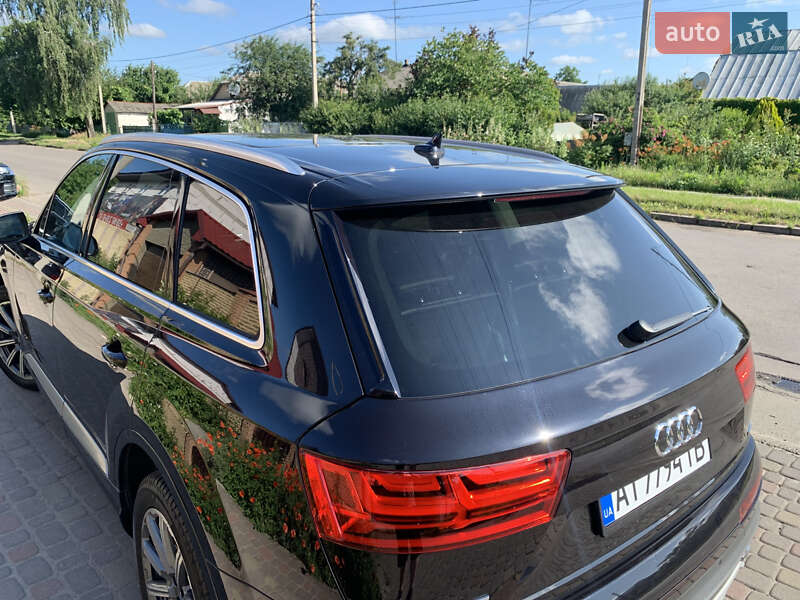 Позашляховик / Кросовер Audi Q7 2018 в Фастові