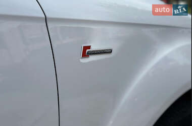 Позашляховик / Кросовер Audi Q7 2012 в 