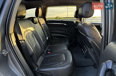 Внедорожник / Кроссовер Audi Q7 2013 в 